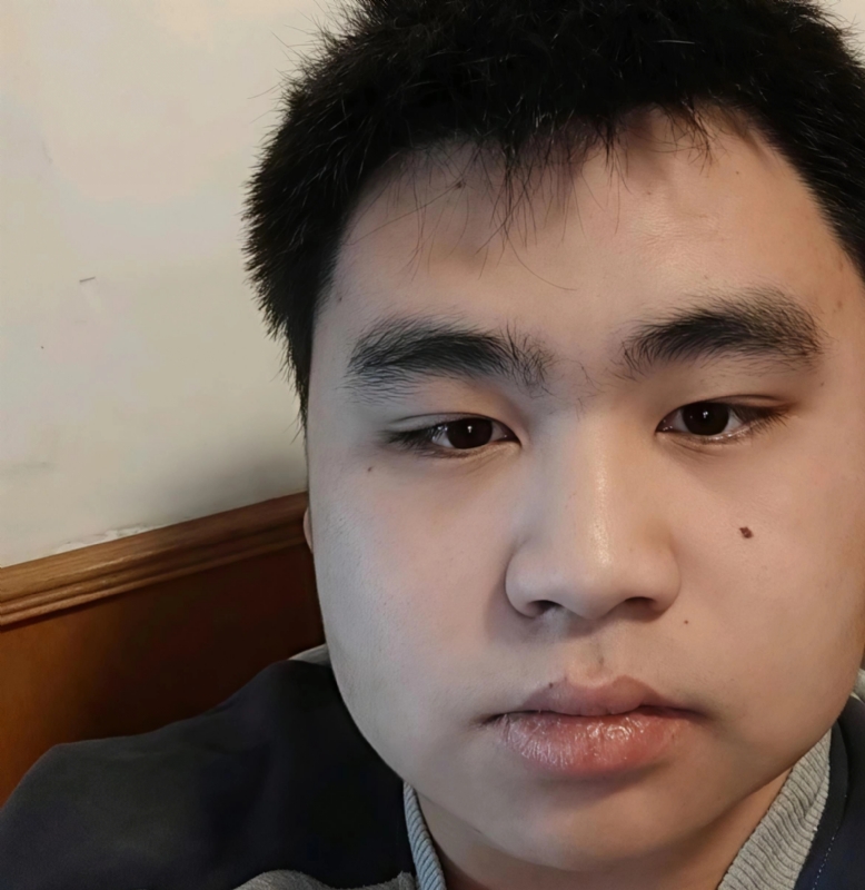 白泽的第一张照片--郑州闪婚服务中心